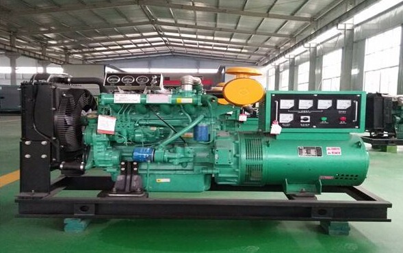 魏县常柴400kw大型柴油二手发电机组