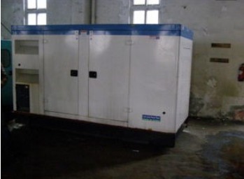 魏县康明斯150kw大型柴油二手发电机组
